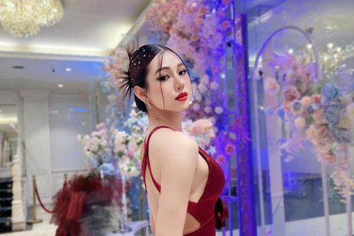 BTV chuyển giới tiết lộ chế độ ăn để có thân hình chuẩn hoa hậu