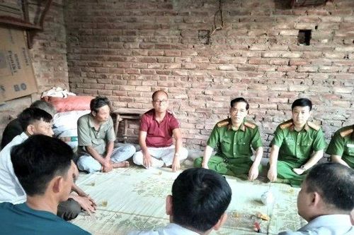Vụ bắn chết 2 con dê: Công an huyện Mỹ Đức tới xin lỗi gia đình chịu thiệt hại