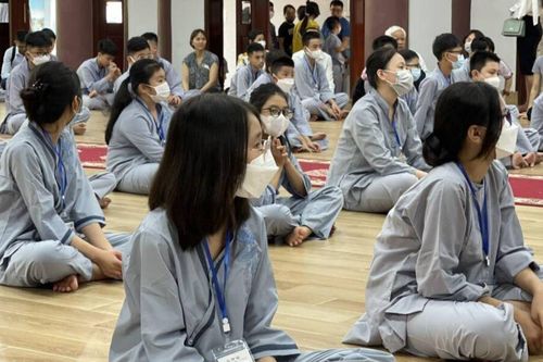 Chấn chỉnh hoạt động ngoại khóa