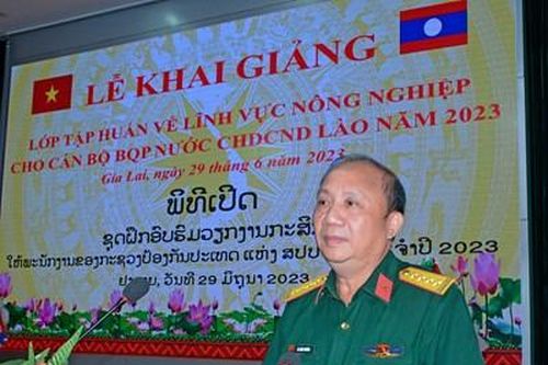 Trường Cao đẳng nghề số 21 khai giảng lớp tập huấn cho cán bộ Bộ Quốc phòng Lào