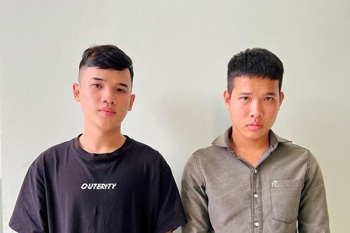 Giải quyết mâu thuẫn, chém nhầm bạn gây thương tích