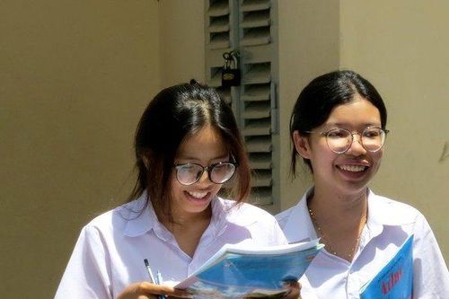 Khánh Hòa: Thí sinh nhận định bài thi tổ hợp vừa sức