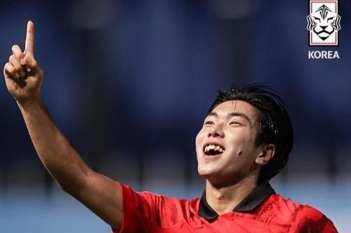 Hàn Quốc gặp Nhật Bản ở chung kết U17 châu Á