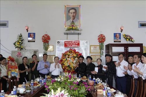 Chúc mừng nhân kỷ niệm 84 năm Ngày Khai đạo Phật giáo Hòa Hảo