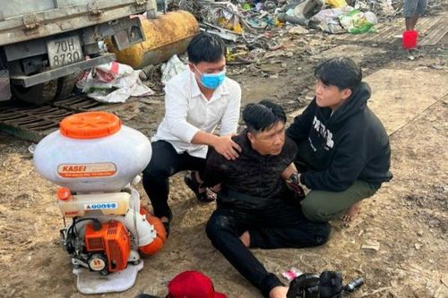 Trên đường đi thi đại học về, hai chiến sĩ nghĩa vụ CAND tóm gọn tên trộm tài sản