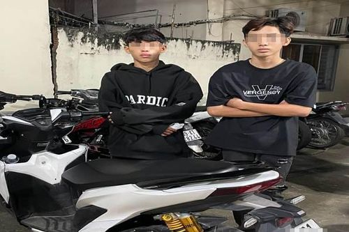 Đồng Nai: Lập hồ sơ xử lý nhóm 'quái xế' bốc đầu xe trên Quốc lộ 51