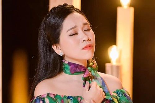 Cháu gái Vũ Linh: 'Tôi không làm gì trái đạo đức để bị cấm sóng trên truyền hình'
