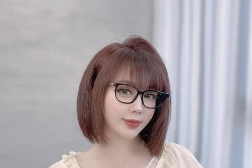 Cắt phăng mái tóc dài, Âu Hà My lý do ẩn chứa được netizen ủng hộ