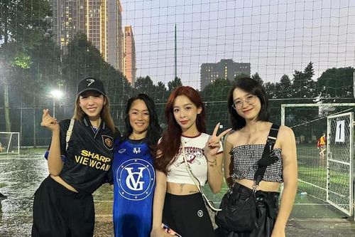 'Team phu nhân' các rapper nổi tiếng hội tụ