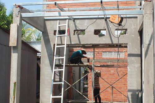 Chung tay chăm lo hộ nghèo và khó khăn