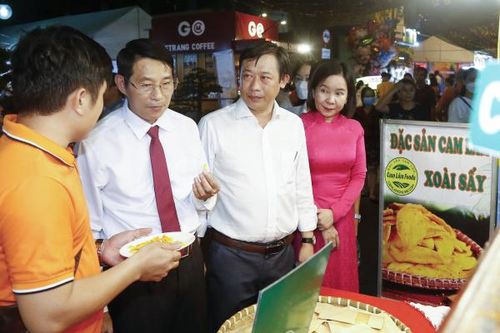 Phiên chợ nông sản Khánh Hòa 2023: Giới thiệu các sản phẩm đặc trưng