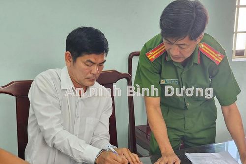 Bình Dương: Phó giám đốc Ngân hàng VIB bị bắt để làm rõ hành vi làm giả con dấu, tài liệu