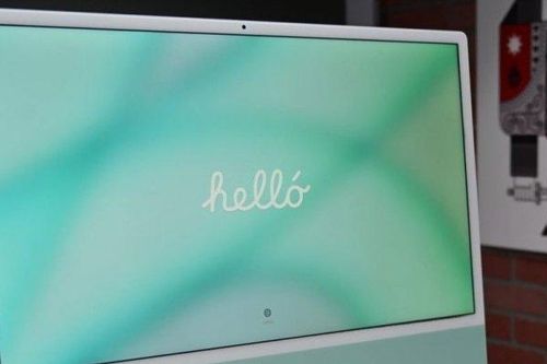 Apple sắp có iMac 'siêu to khổng lồ' 42 inch?