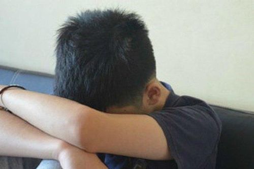 Điều tra vụ người đàn ông nước ngoài giở trò đồi bại với bé trai