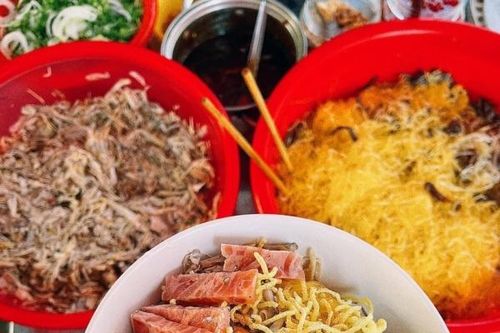 Bún trộn xứ Huế