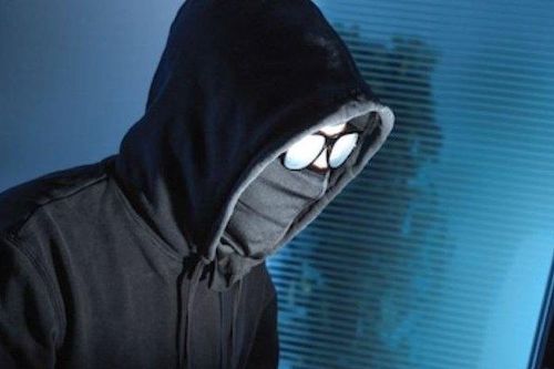 Hacker Nga lừa gạt nhân viên đại sứ quán bằng bài quảng cáo bán xe BMW cũ