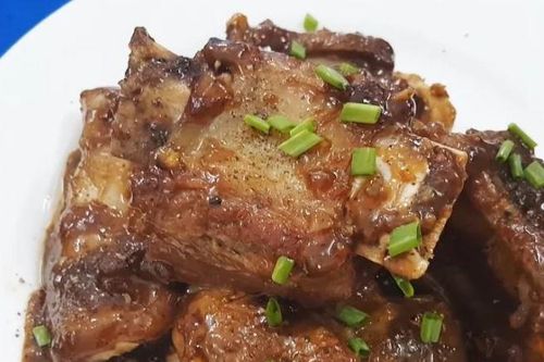 Chỉ bạn cách nấu sườn bò ngon khó cưỡng, ăn 1 lại muốn thêm 2