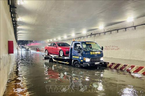 Đồng Nai: Khắc phục sự cố ngập hầm chui Tân Phong và thông xe trở lại