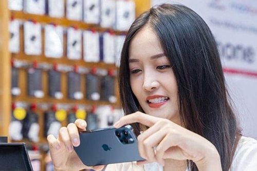 iPhone tương lai sẽ cho phép người dùng tự thay pin?
