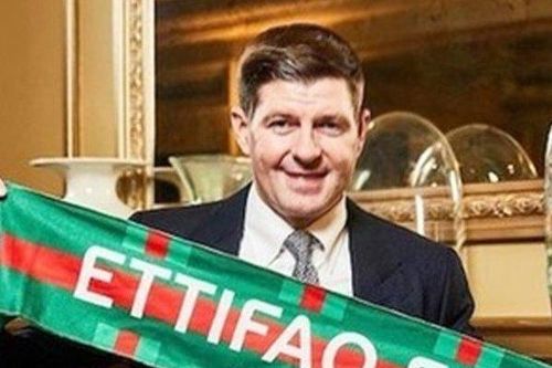 Steven Gerrard & thử thách triệu đô tại Trung Đông