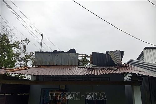 Mưa dông gây nhiều thiệt hại ở Kiên Giang