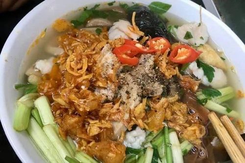 Bánh đa cua của Hải Phòng bất ngờ được cẩm nang ẩm thực đánh giá là món ngon nổi tiếng