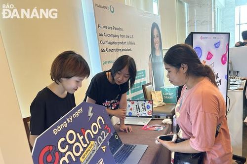 Hơn 1.000 người tham dự ngày hội công nghệ và khởi nghiệp