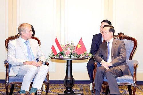 Chủ tịch nước Võ Văn Thưởng tiếp Chủ tịch Hội Hữu nghị Áo - Việt
