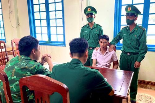 Bắt đối tượng vận chuyển 55kg thuốc nổ để bán cho các đối tượng khai thác hải sản trái phép