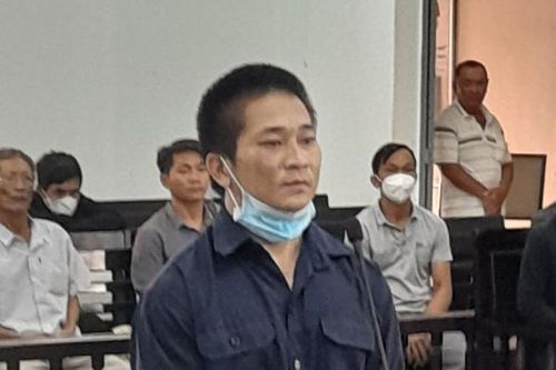 Lãnh 8 năm tù vì đòi nợ giùm bạn bằng… dao