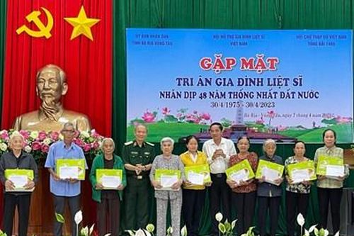 Tri ân thiết thực bằng tình cảm, nghĩa vụ và trách nhiệm chính trị cao cả