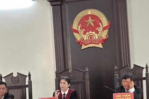 Người nói bãi rác Đa Phước hôi phải công khai xin lỗi