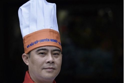 Ẩm Thực Bếp Văn - Người thắp lửa trên từng món ăn
