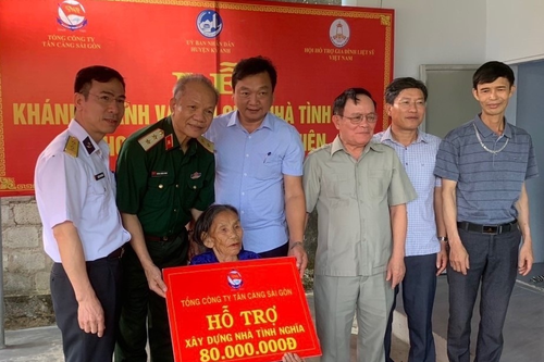 Tháng 7, những vui buồn đầy vơi