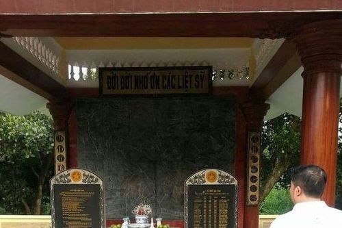 Mãnh Long quá giang
