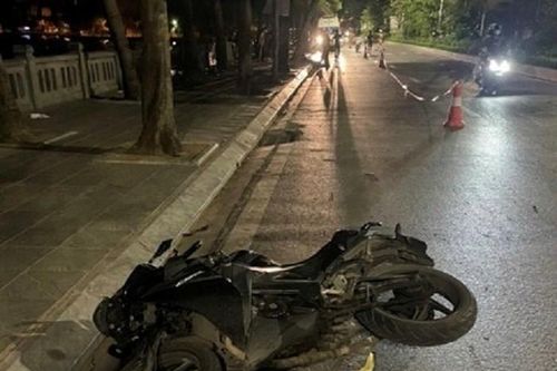 Hà Nội: Tìm nhân chứng trong vụ tai nạn giao thông khiến 2 người tử vong