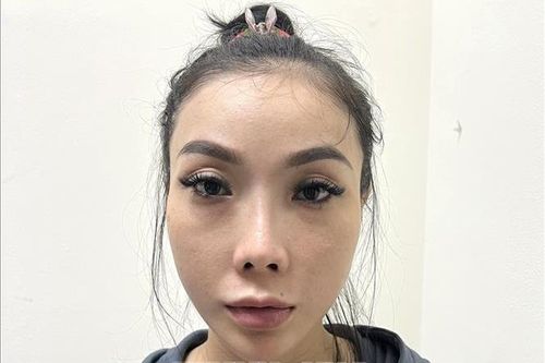 Bắt giữ đối tượng bị truy nã khi đang chuẩn bị xuất cảnh
