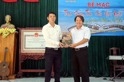 Bế mạc trại sáng tác văn học nghệ thuật 'Phong Hải miền nhớ'