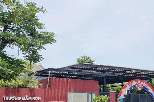 Vụ rửa khay ăn của trẻ bên bồn cầu: Phòng GD&ĐT yêu cầu chấn chỉnh