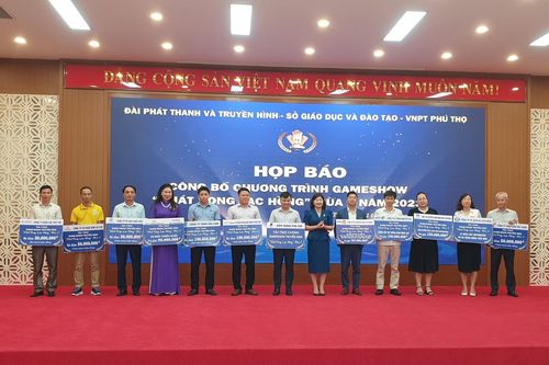 Công bố Gameshow 'Khát vọng Lạc Hồng' cho học sinh Phú Thọ