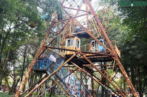 Loạt công viên, vườn hoa xuống cấp, Hà Nội có giải pháp gì?