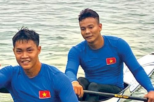 Tài năng 'vàng' môn đua thuyền