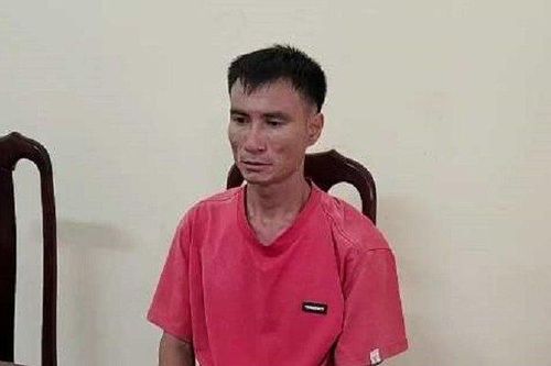 Bắt kẻ hám lợi bán cả em trai qua biên giới
