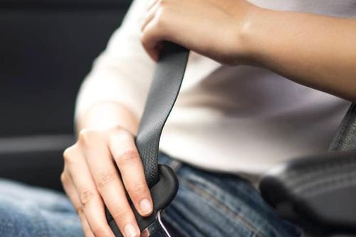 7 vị trí cực bẩn mà bạn cần phải làm sạch sâu trong ô tô