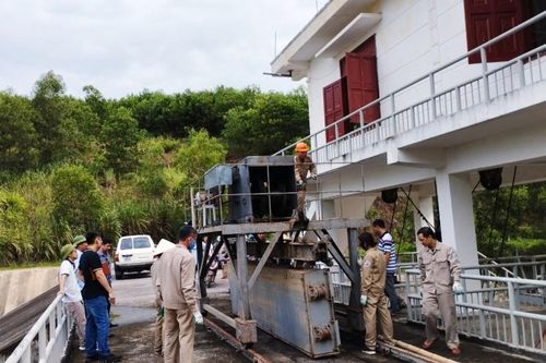 Kiểm tra công trình thủy lợi ở Thanh Hóa