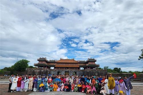 Kiều bào là nguồn lực quan trọng cho phát triển du lịch trong nước