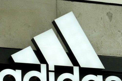 adidas suy giảm doanh số do sự hợp tác Yeezy đổ bể