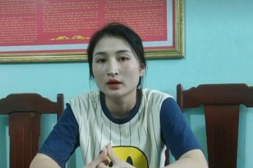 Cô gái trộm 8 chỉ vàng khi dự đám cưới bạn thân