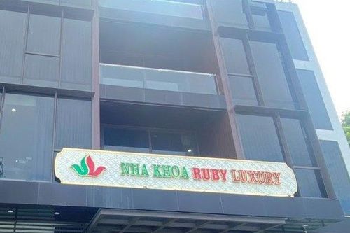 Nha khoa Ruby Luxury Hạ Long: Hành trình khám phá Nụ cười hoàn hảo và Chất lượng hàng đầu Nha khoa