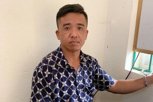 Bắt tài xế taxi trộm tiền của nữ du khách người Pháp